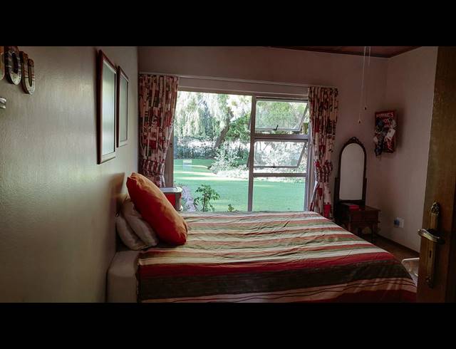 5 BEDROOM HOUSE FOR SALE IN KAALPLAATS WEST